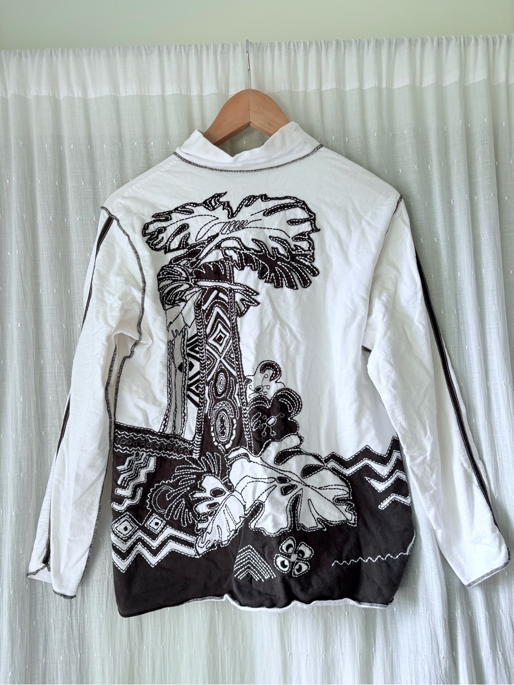 Chico's White & Brown Embroidered Palm-Print Jean Jacket size 1